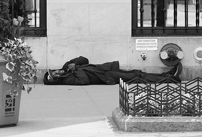 Homeless : Street Life : New York : Personal Photo Projects : Photos : Richard Moore : Photographer